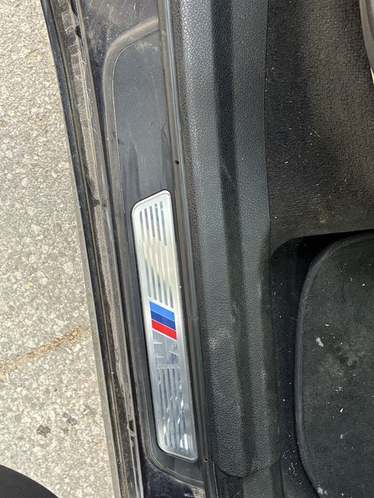 M вътрешни прагове за врати за BMW F07 GT.