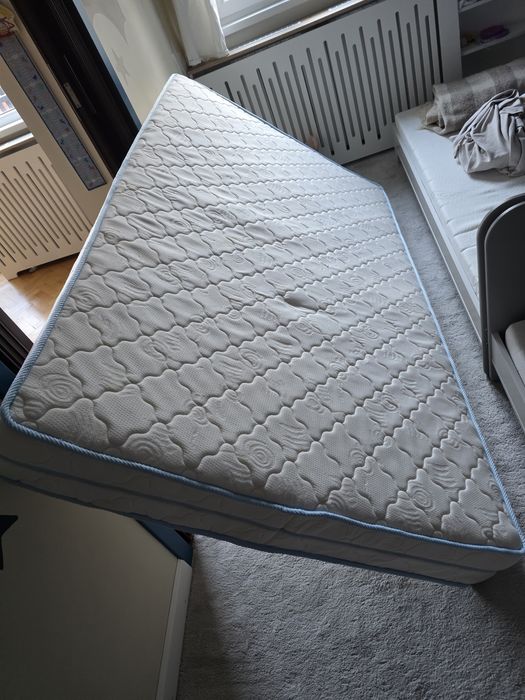 Матрак от пяна 120х200х20см.