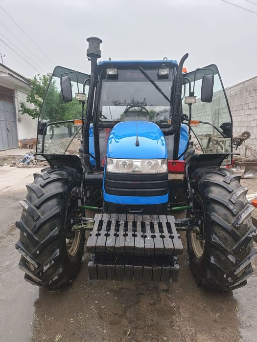New Holland TL 100