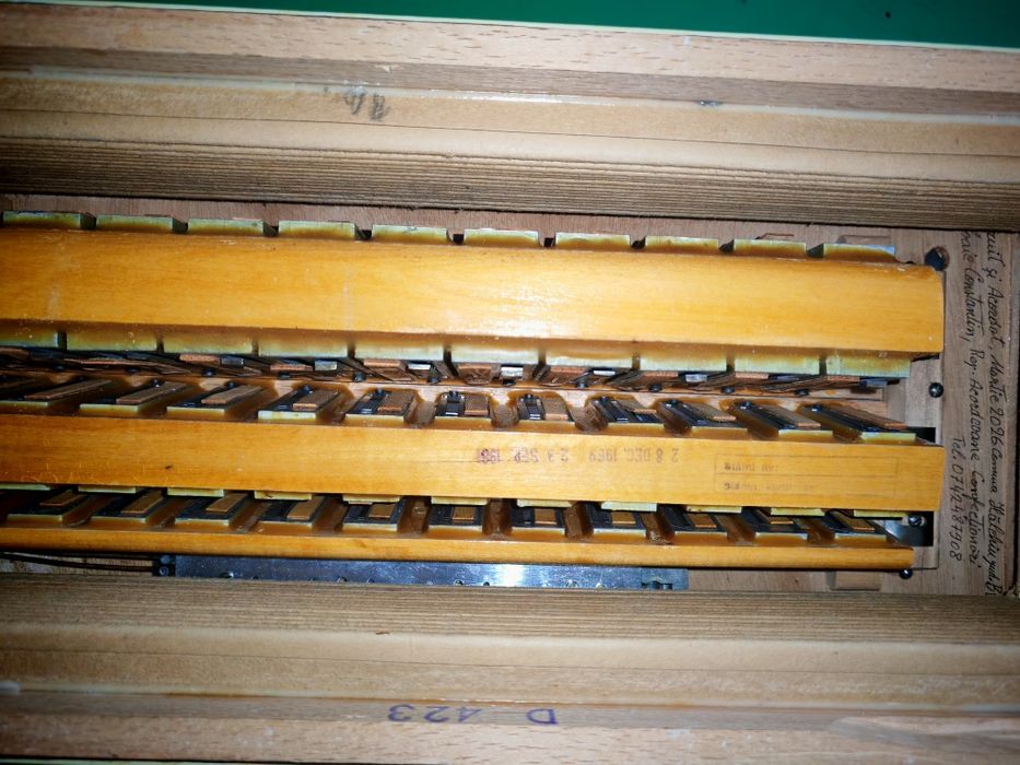 Vând sau schimb acordeon HAGSTROM CONSTELLA ||