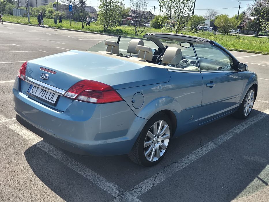Renault clio sport 2019 si ford focus 2008 decapotabil  2.0diesel  cauciucuri  f bune .distributie noua.revizie.navigatie .camera fata spate  fcț perf