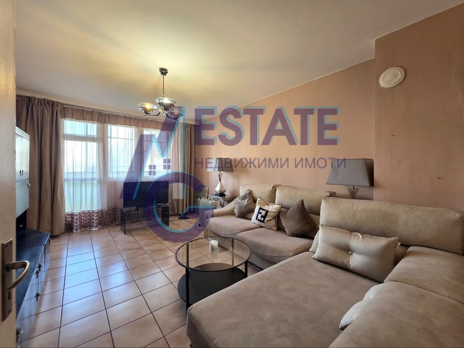 Тристаен апартамент в гр. София, жк. Връбница 2