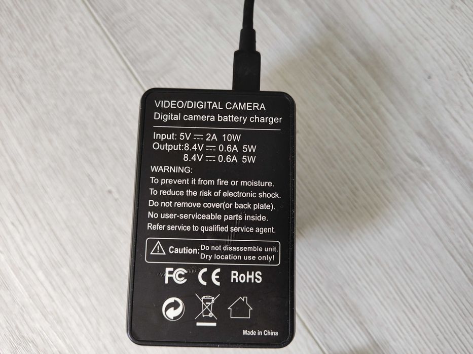 Incarcatoare camera foto