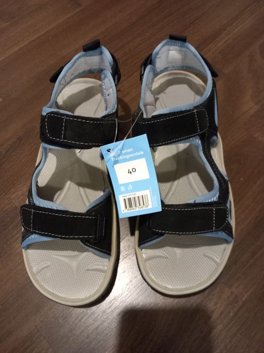Sandale damă noi