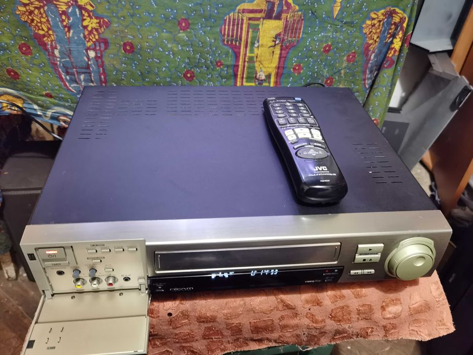 Videorecorder Svhs Jvc hr-s 9400 Hunedoara • OLX.ro