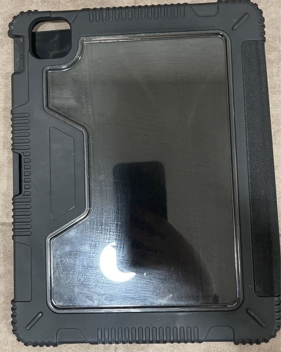 чехол на iPad 11про
