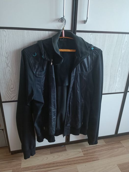 Продам кофту олимпику