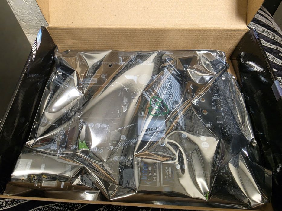 ASRock B365M-HDV новая