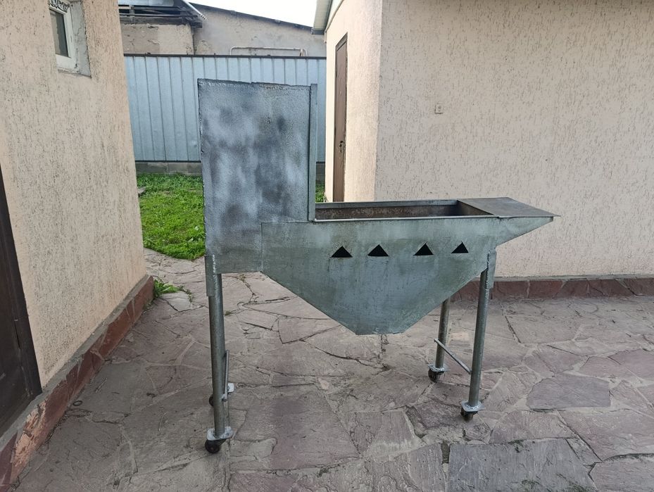 Мангал продам б/у
