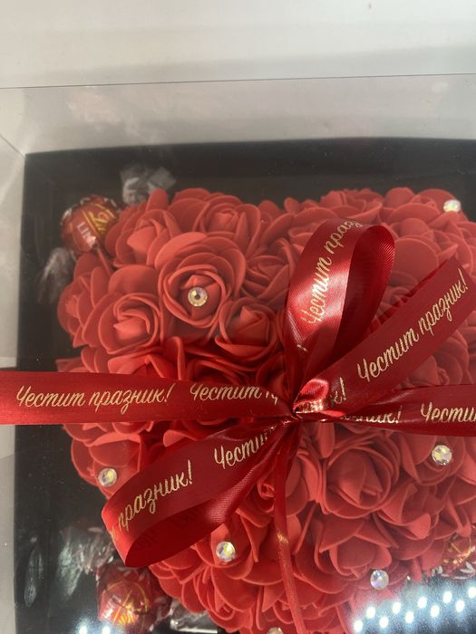 Сърце от рози в кутия