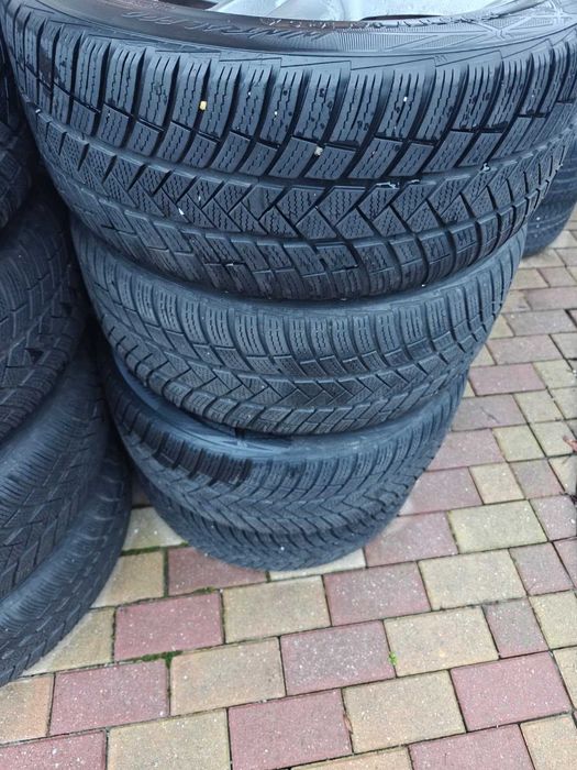 Jante 17 Volvo S60 V60 S80 V70 V40 S40 V50 235/45/17 M+S IARNA