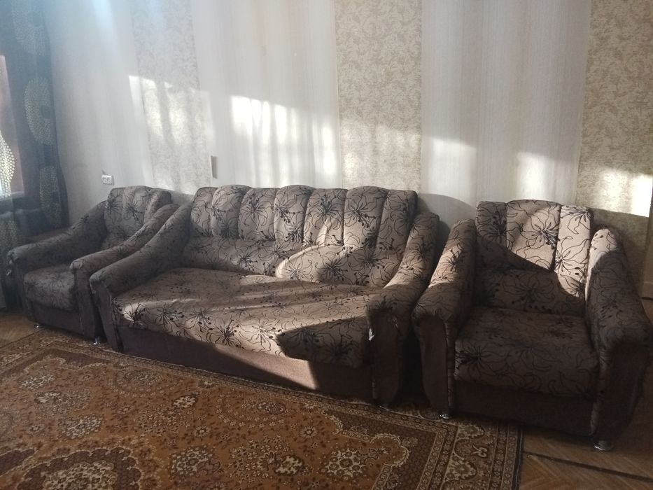 Отдам даром мебель