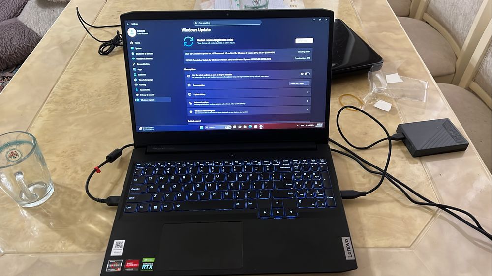 Игровой ноутбук Lenovo