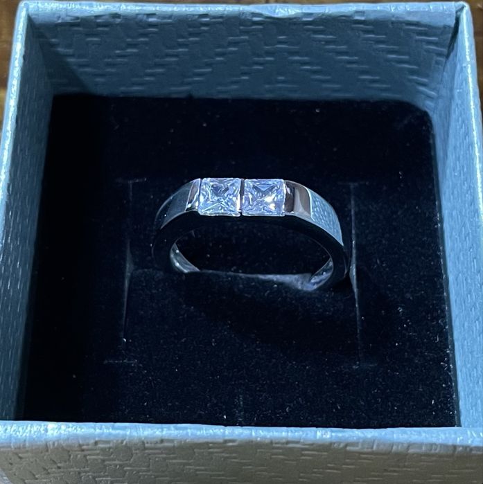 Золотое кольцо BVLGARI 750 пробы