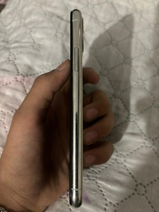 iPhone 11 pro белый цвет