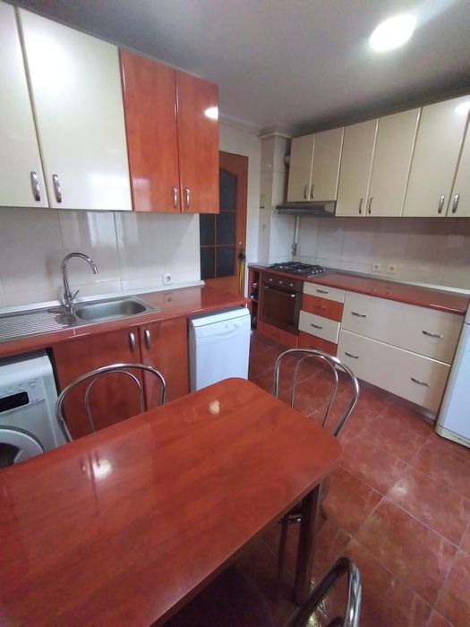 Vand apt 3 camere Alexandria