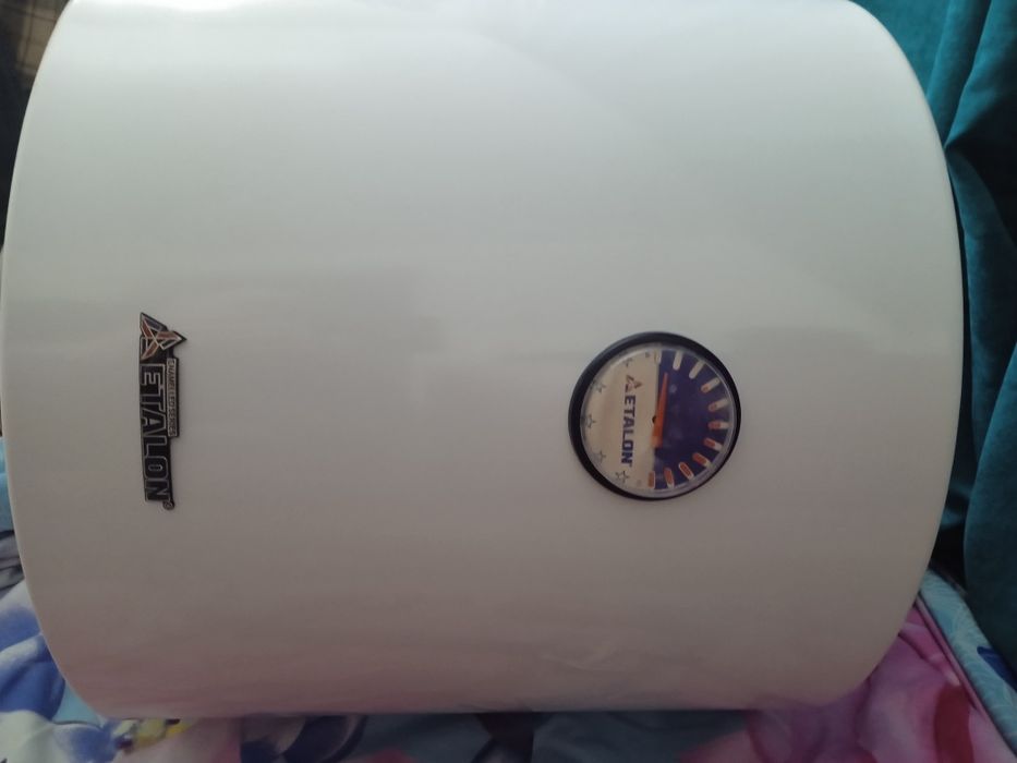 Продам водонагреватель