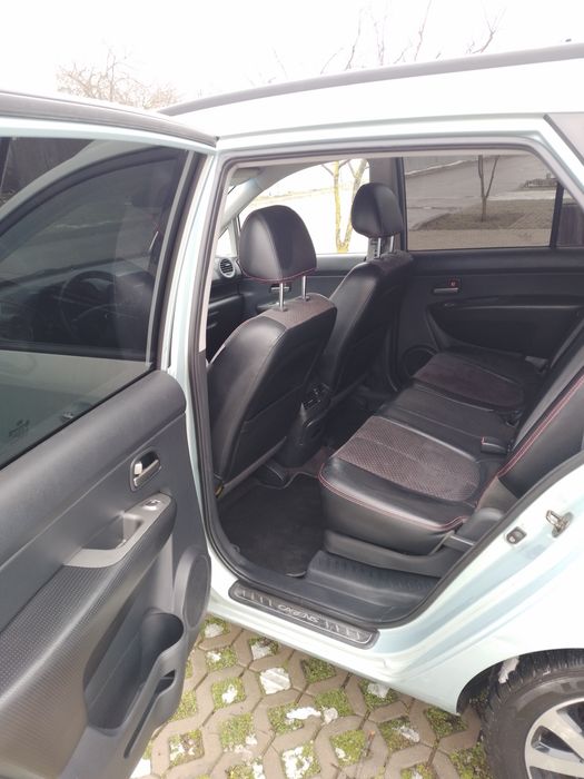 Vând kia carens 2008