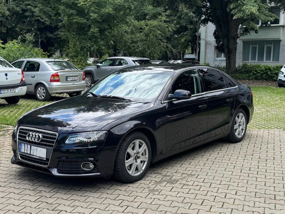 Vând Audi A4-B8-2011!