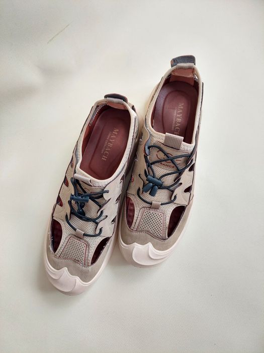 Кроссовки летние