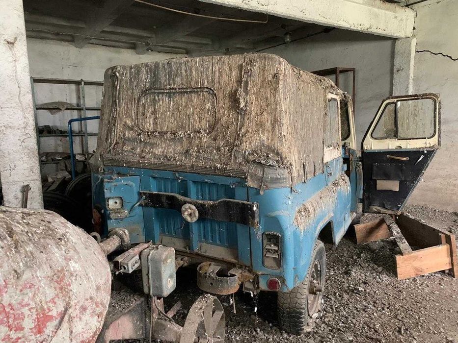 Продам Уазик не на ходу