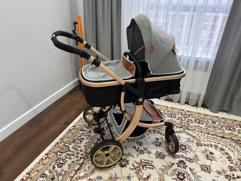 Продам коляску-трансформер 2 в 1