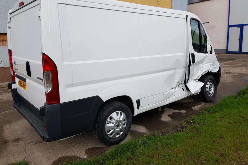 Dezmembrez Citroen Jumper 2.2HDI 2010 - 2018 Euro 5