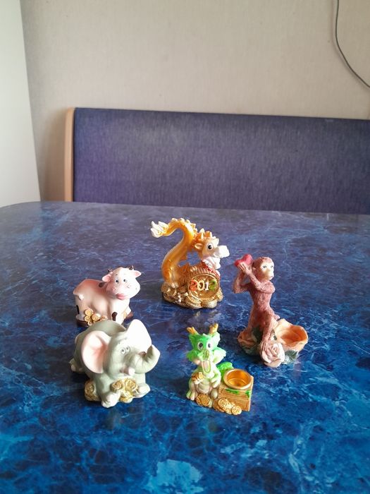 Разные сувениры (смотрите 7 фото)