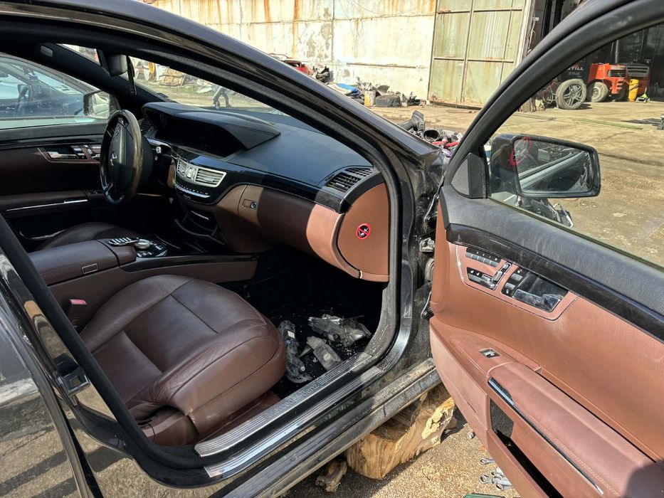 Части за Mercedes w221 s500