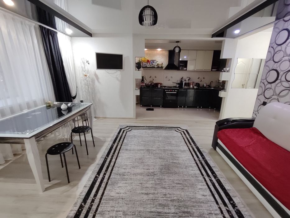 Продается 3-комн (7-51, 6 эт)