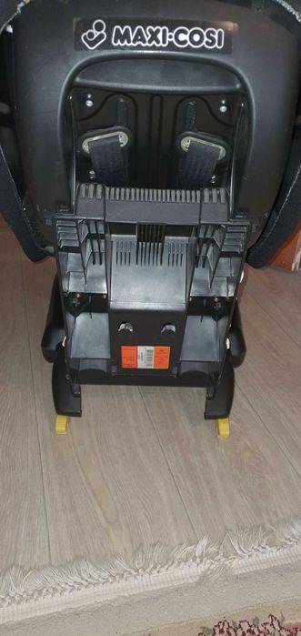 Продам автокресло б/у