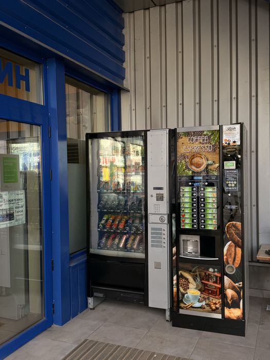 Вендинг автомати кафе машини сандъци на топ цени - спацио сфера астро