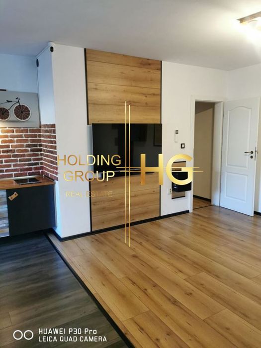 Продава се Тристаен апартамент в Варна, Възраждане 4 - 133 кв.м за 1627 €/кв.м - Снимка #10