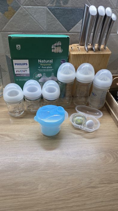 Biberoane de sticla Philips Avent Natural
