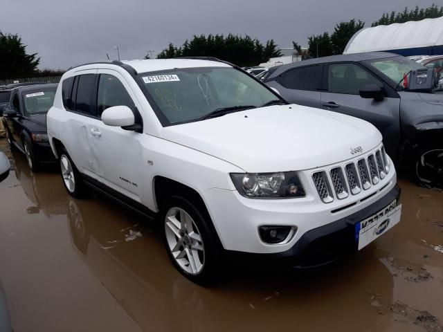 Dezmembrez Jeep Compass 1