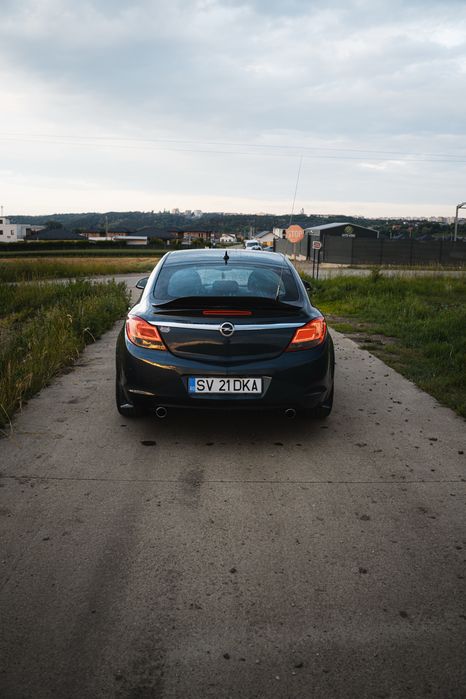 Opel Insignia 2011
