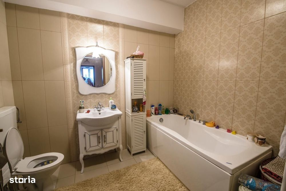Apartament 3 Camere Cartierul Latin COD 314
