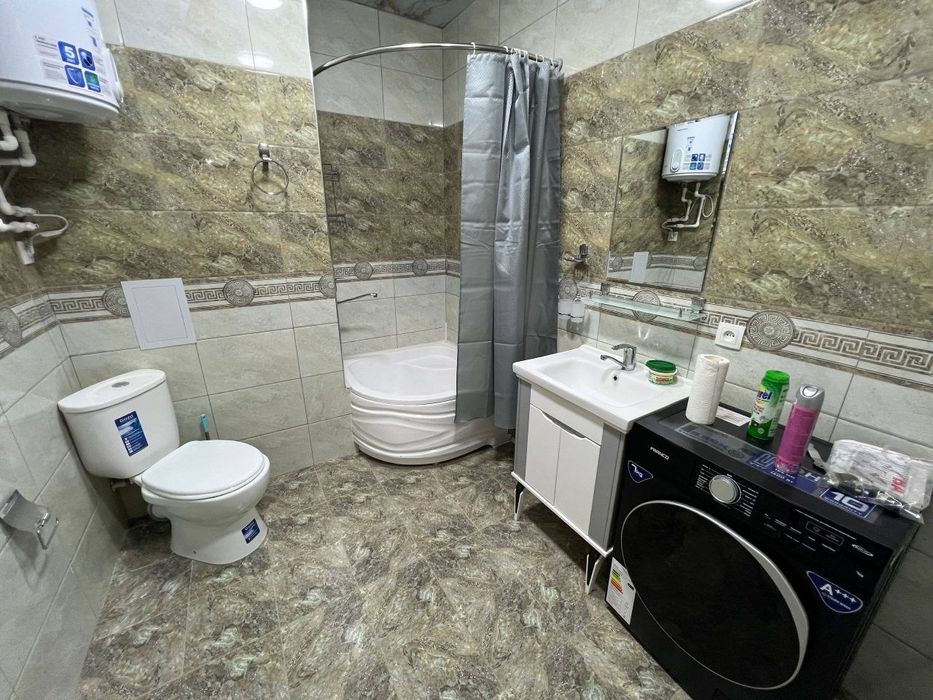 Юабад 13. 1в2/8/8.46м2. Кирпич.