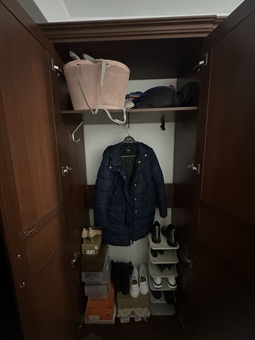 Шкаф для прихожей (230×280×46) Б/У