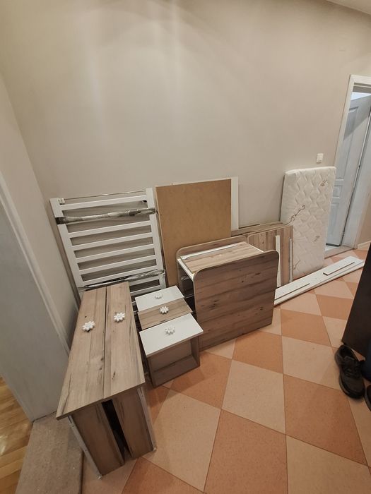 Бебешка дървена кошара