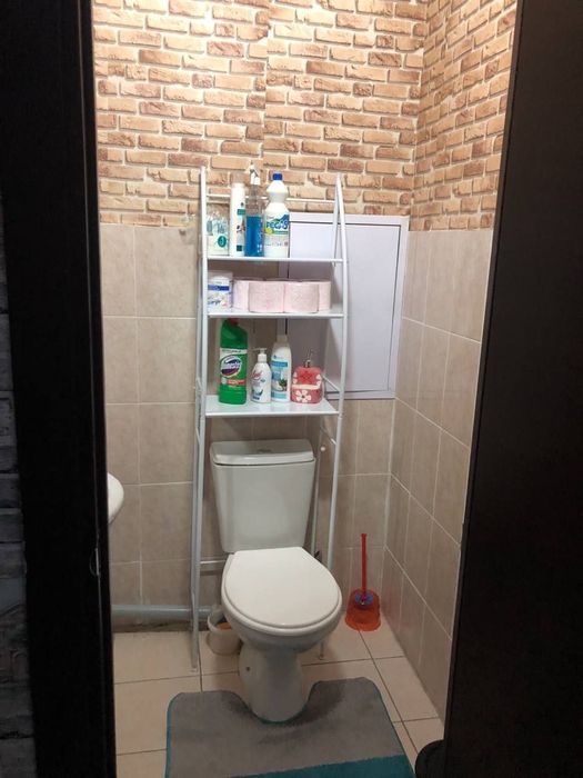 Сергели 10 худуд Уй яхши холатда 7этаж 2 хонали