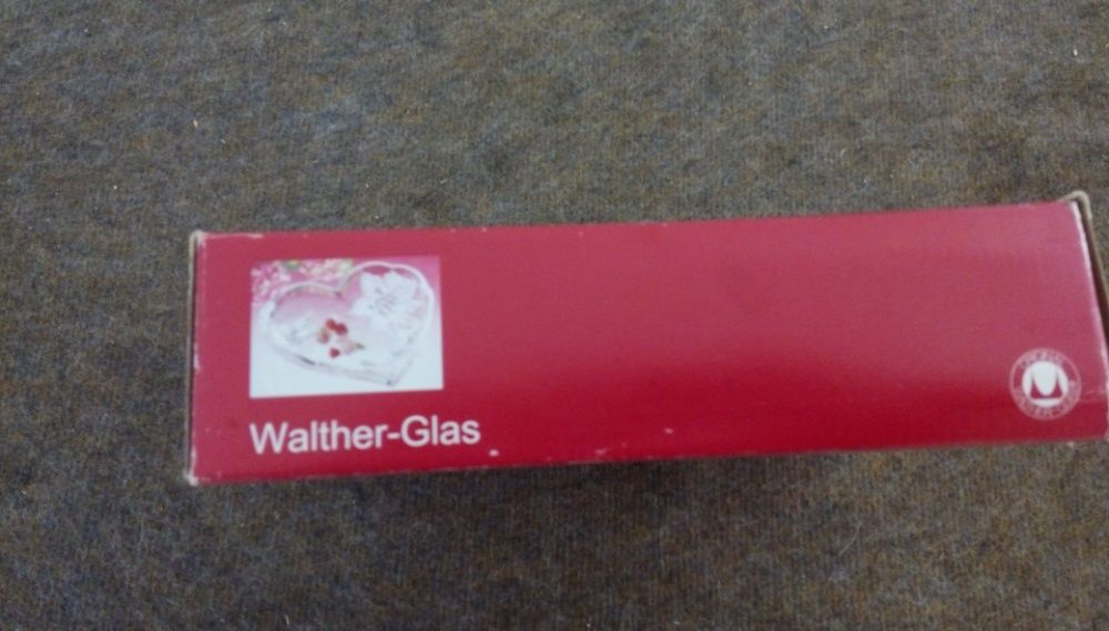 Декоративна купа - поднос с формата на сърце Walther Glas Herzschale F
