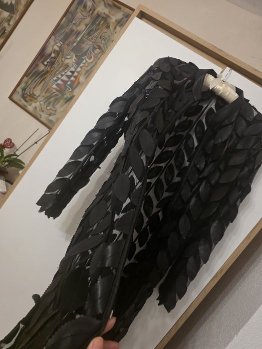 Haina eleganta piele