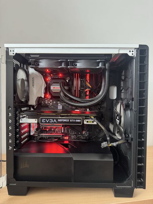Pc Gaming i7 7700k + GTX 1080 8GB + 16GB RAM + AIO Corsair