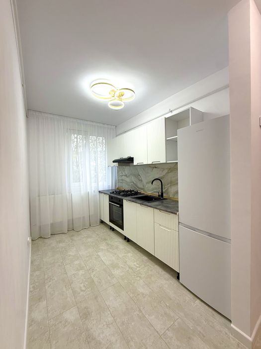 Apartament 2 camere zona Democratiei