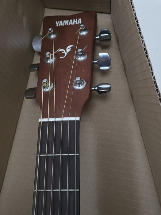 Акустикалық гитара