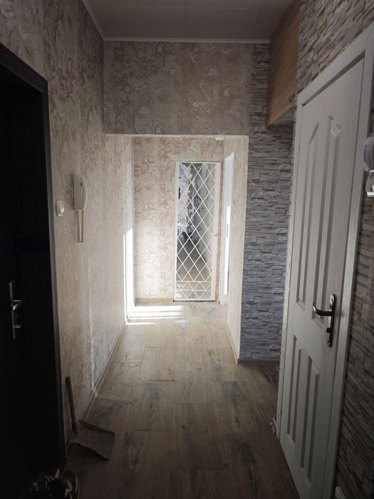 Двустаен апартамент под наем в ж.к. Свобода, 2220307