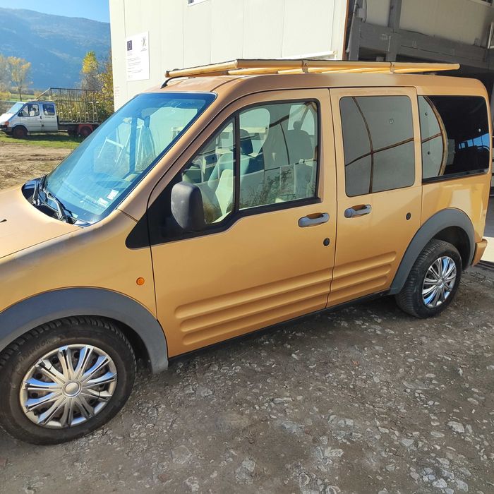 продава Ford Tourneo Connect GLX - с багажник