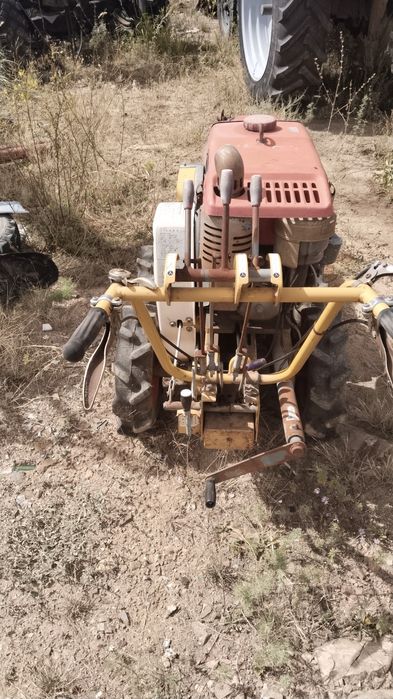 Продам Минитраншеекопатель