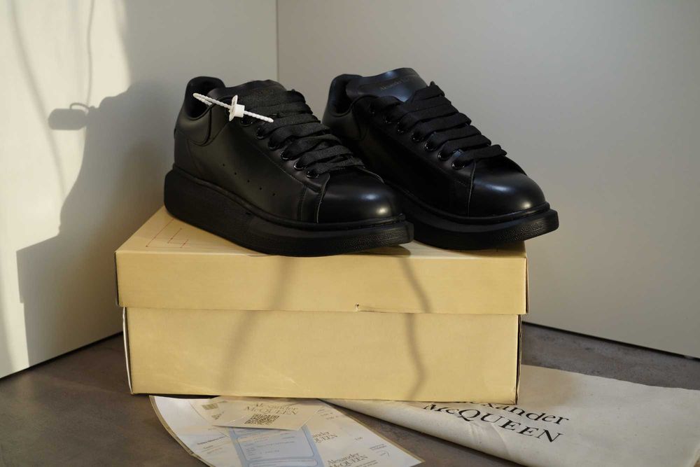 Adidasi ALEXANDER Mc Queen - Produs Nou - Full Box, Premium Unisex
